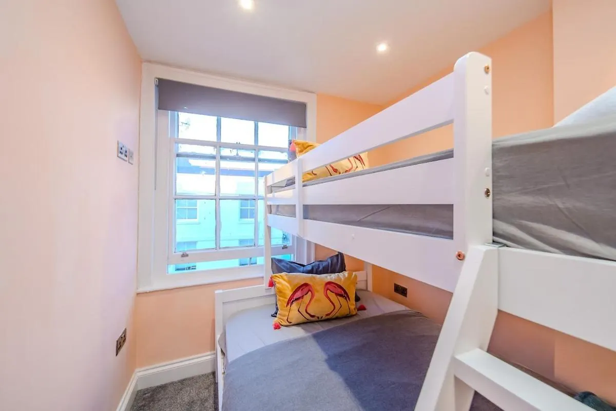 Apartment Seafront 3 Bedroom Flat Sleep 10 Guests Brighton United Kingdom